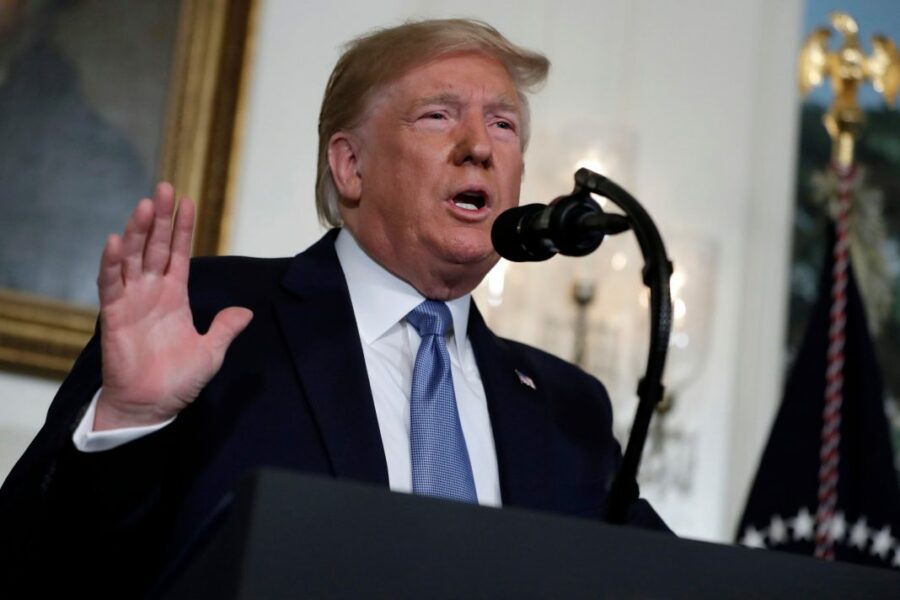 டிரம்ப் பதவி தப்பியது: தேர்தலில் நிற்கவும் தடையில்லை