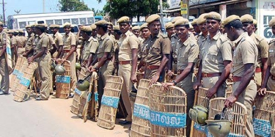 தமிழகம் முழுவதும் காவல்துறை உஷார்நிலை!