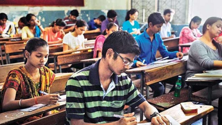 Tamil nadu Government Cancels Semester Exam
