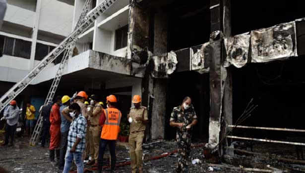 11 Persons killed in fire accident at Vijayawada hotel