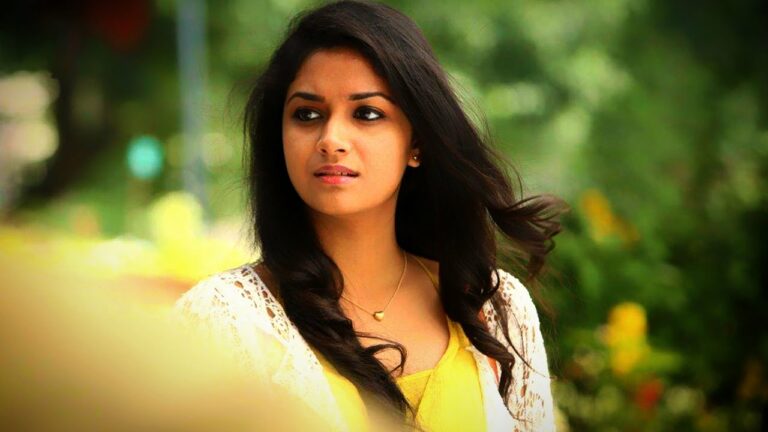 Famous actor stabs Keerthi Suresh in the nose! Excitement at the shooting spot!