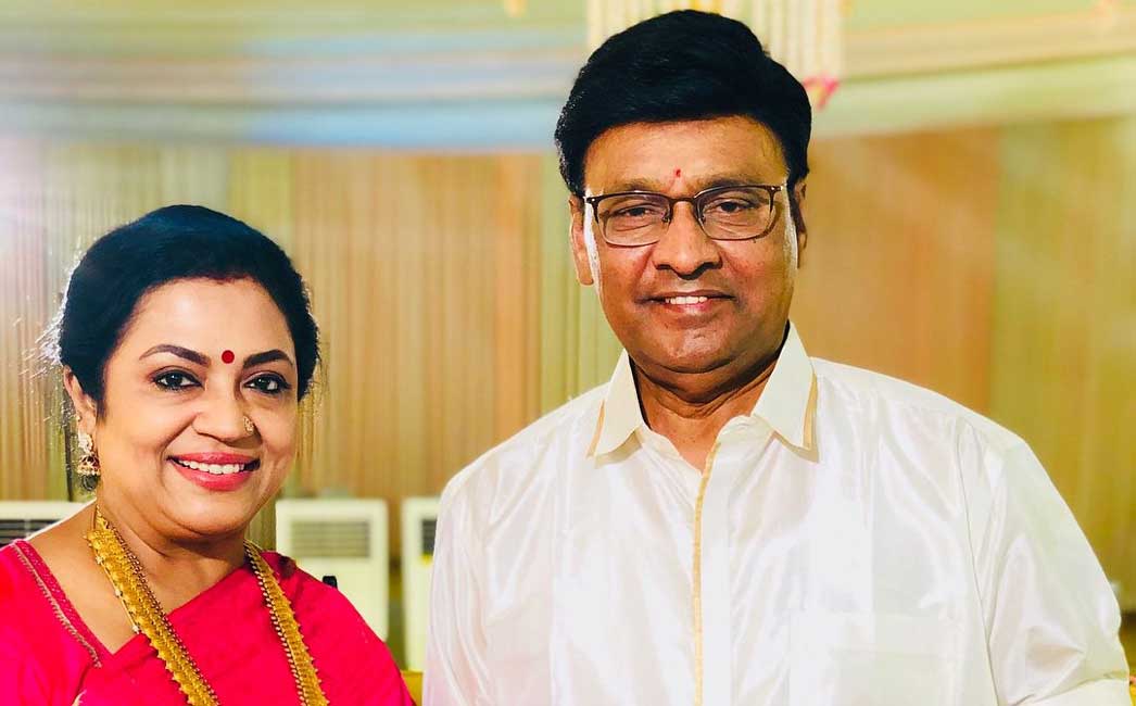 Director Bhagyaraj admitted to hospital The screen world in shock!