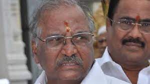 AIADMK leader Madhusudhanan should not believe the rumors about his health !!