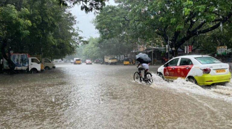 Vidya Vidya pouring heavy rain! Chennai capital to stagger !!