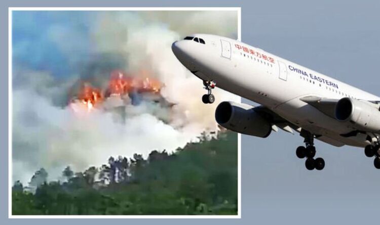 Fire on the plane that flew in the middle! Survivors!