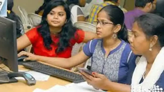 மாணவர்களின் கவனத்திற்கு!இந்த படிப்புகள் சேர இன்றே கடைசி நாள்!