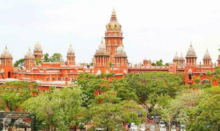 Chennai High Court gave green flag to hold ADMK General Assembly!! Tomorrow's verdict?