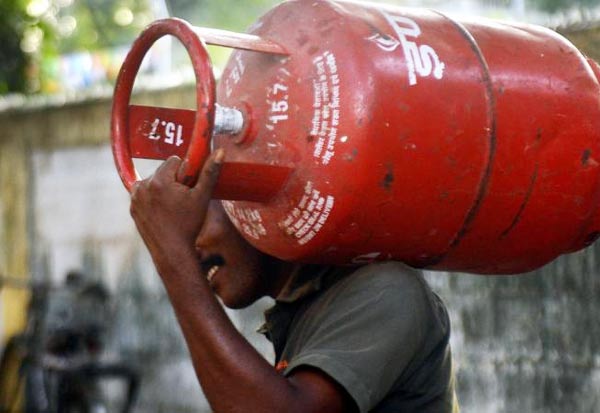 Do you have cylinder delivery on Sunday anymore? What is the response of the Tamil Nadu government?