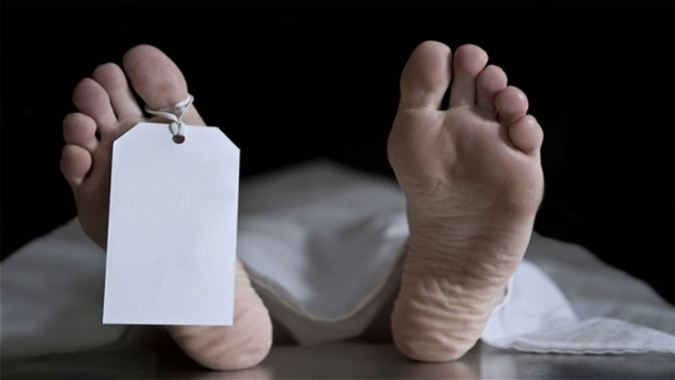 Engineering college student found dead in private hotel room!!