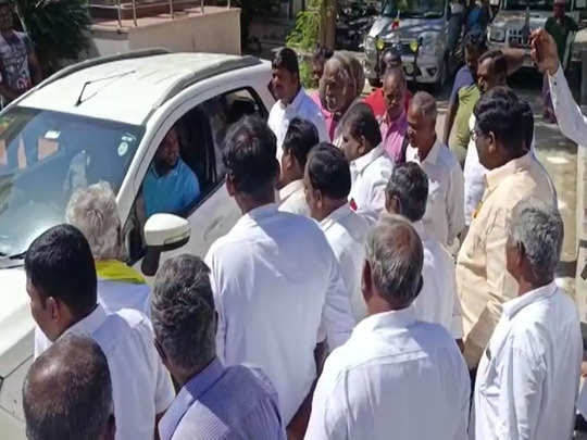 பூஜை பிடிக்கலையா? இந்துக்கள் ஓட்டு போட்டு தானே ஜெயிச்ச! திமுக எம்பியை விளாசிய தொண்டர்கள்