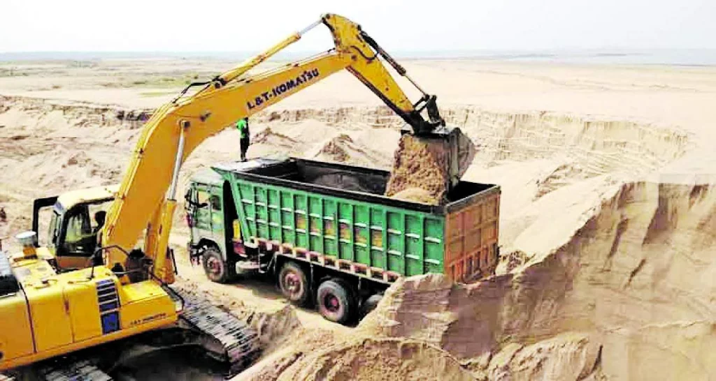 Death threats again! Sand quarry robbery continues in Tamil Nadu!