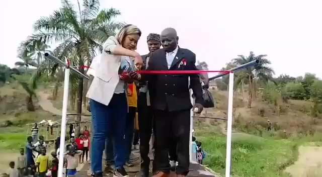 Come to cut the ribbon! The new bridge that took revenge on the officials!!