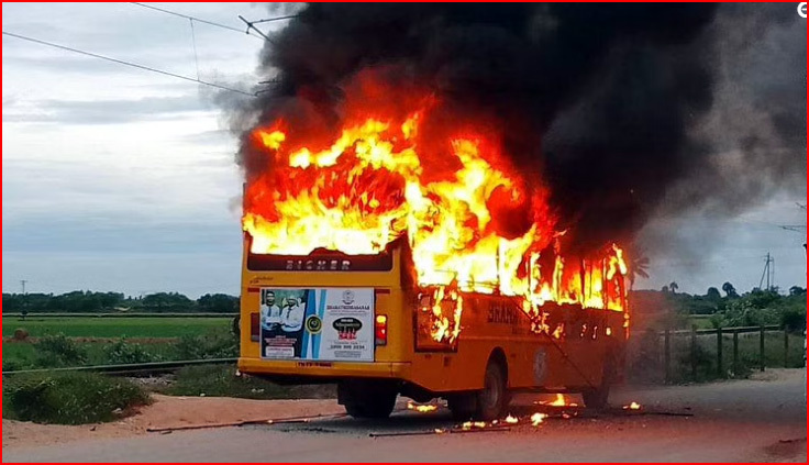 A sudden fire accident in a school bus! Children trapped in the bus!