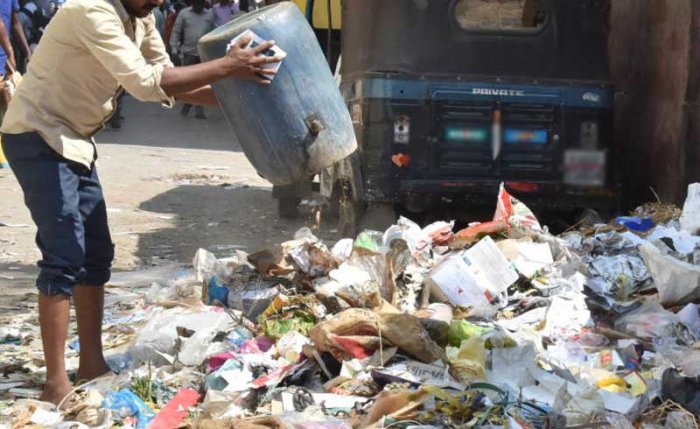 penalty-for-littering-in-places-like-this-vehicles-will-be-impounded
