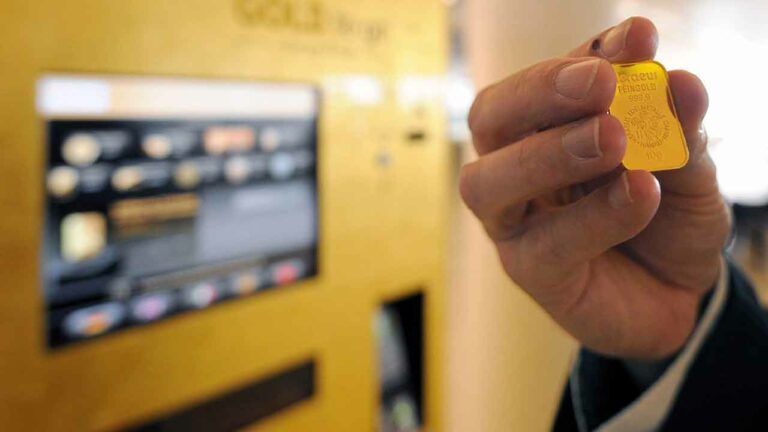 இந்தியாவிற்கு பெருமை சேர்த்த உலகின் முதல் தங்க ATM…எப்படி வேலை செய்கிறது?