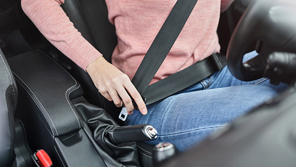 This is the penalty for not wearing a seat belt! 1 lakh cases registered in Bengaluru!