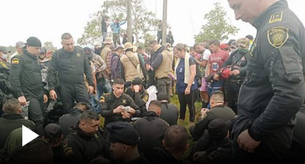 79 guards Colombians held hostage