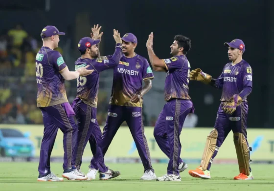 கேப்டனுக்கு 24 லட்சம்! வீரர்களுக்கு 6 லட்சம்! கொல்கத்தாவிற்கு விழுந்த அபராதம்!