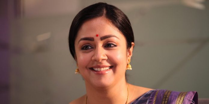 After 25 years, Jyothika is back in Hindi!! Fans in celebration!!