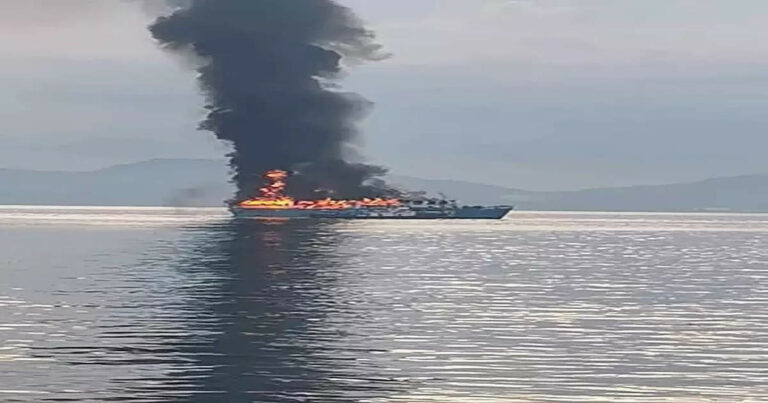 A boat catches fire in the middle of the sea in the Philippines