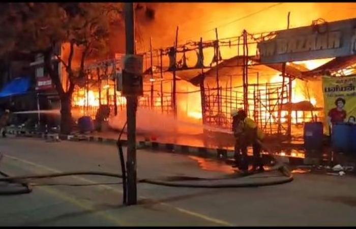 50 shops burnt to ashes!! Excitement due to fire!!