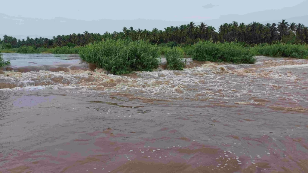 Flooding in the river!! 144 prohibitory order announced by the police!!