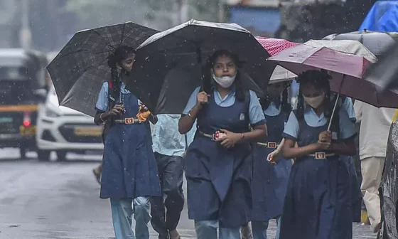 மாணவர்களுக்கு குஷியோ குஷி!! இன்று பள்ளி மற்றும் கல்லூரிகளுக்கு விடுமுறை!!