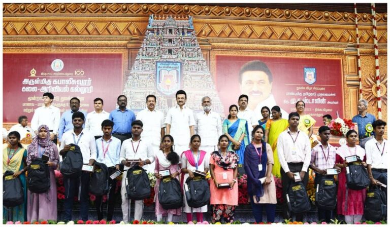 பெண்கள் கல்வி கற்பதற்கு எவ்வித தடையும் இருக்கக் கூடாது… முதலமைச்சர் முக.ஸ்டாலின் அவர்கள் பேட்டி!!
