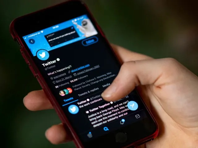 Dark mode is the only option on Twitter!! Action information released by Twitter!!