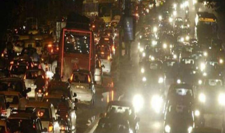 After the holiday, the public invaded the work! Chennai city is affected by heavy traffic!