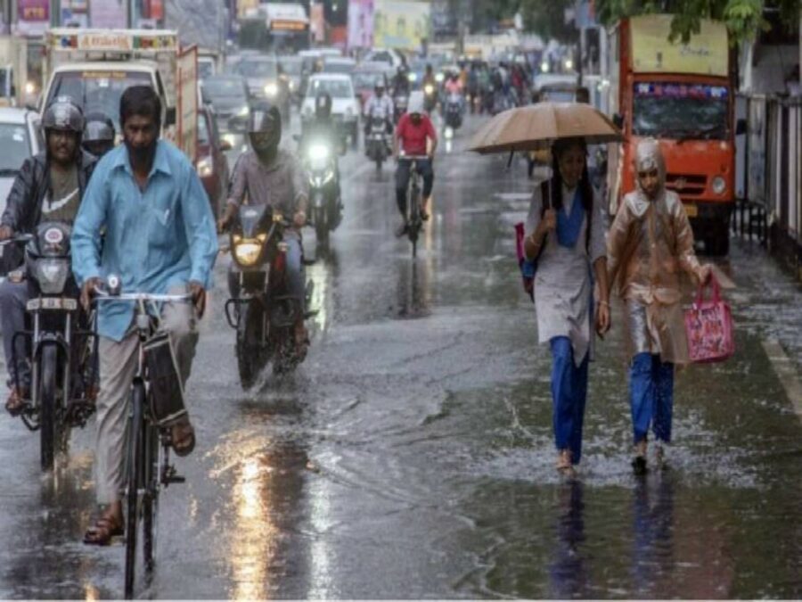 இன்னும் ஒரு சில மணி நேரத்தில் இந்த மாவட்டங்களுக்கு மழைக்கு வாய்ப்பு – சென்னை வானிலை ஆய்வு மையம் தகவல்!