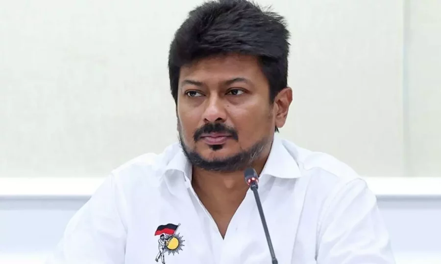 உதயநிதியால் கலையப்போகும் கூட்டணி.. அடிமேல் அடி சறுக்கும் திமுக!! இனி கட்டுமரம் மிதக்க வாய்ப்பே இல்லை!!