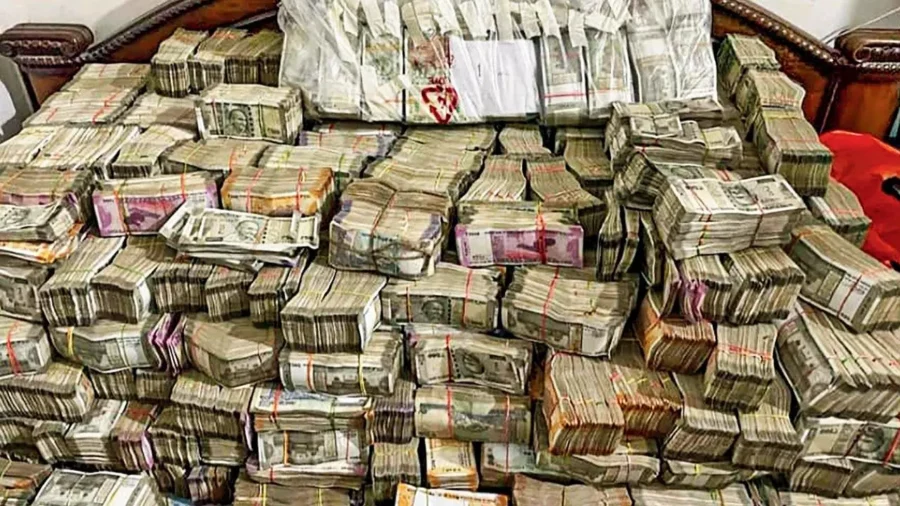 நாடு முழுவதும் 4,650 கோடி ரூபாய் பறிமுதல்!!தேர்தல் ஆணையம் கூறிய ஷாக்கிங் நியூஸ்..!!