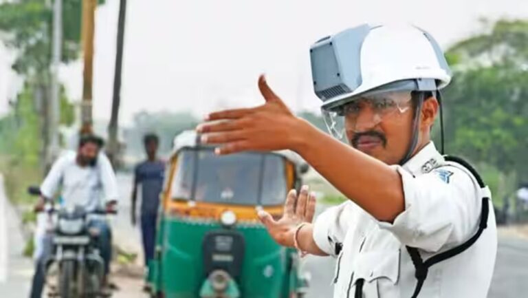 AC helmets for traffic guards to beat the summer heat..Amazing idea of ​​Govt..!!