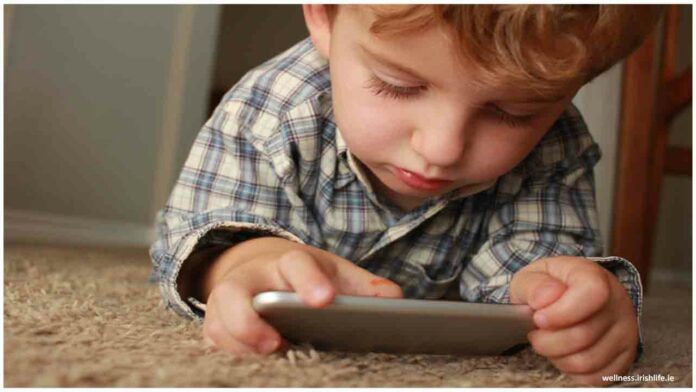 Do your kids always have a mobile phone in their hand? If you do this, they won't touch the phone anymore!