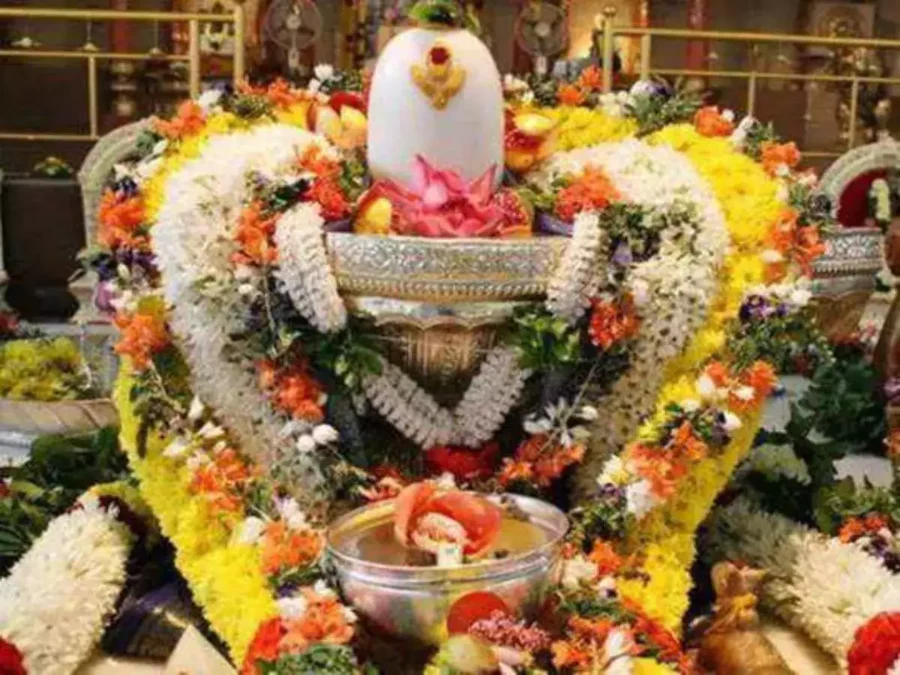 இனி கோவில்களில் இந்த பூ வை பயன்படுத்தக் கூடாது!! மாநில அரசு போட்ட திடீர் உத்தரவு!!