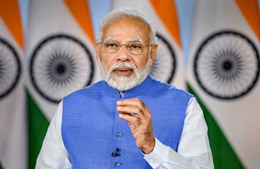 இவர்களுக்கு மட்டும் பாகிஸ்தானில் இருந்து ஆதரவு வருவது ஏன் தெரியுமா? பிரதமர் நரேந்திர மோடி பகீர் பேட்டி! 