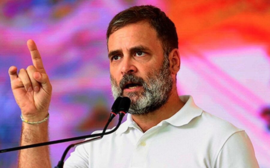 அம்பேத்கர் உருவாக்கிய அரசமைப்பு  சாசனத்தை அழிக்க பாஜக முயற்சி செய்கிறது!! குற்றச்சாட்டு வைத்த ராகுல் காந்தி!!