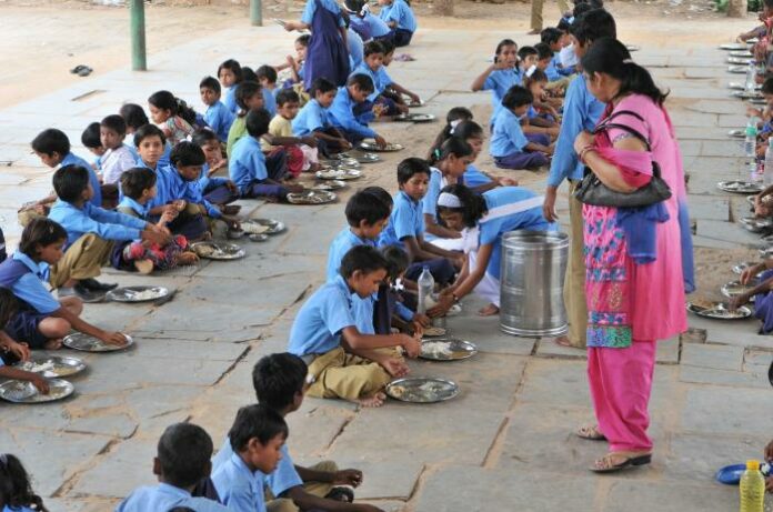 No more lunch program for the students of this school!! Tamil Nadu Govt Released Strange Announcement!!