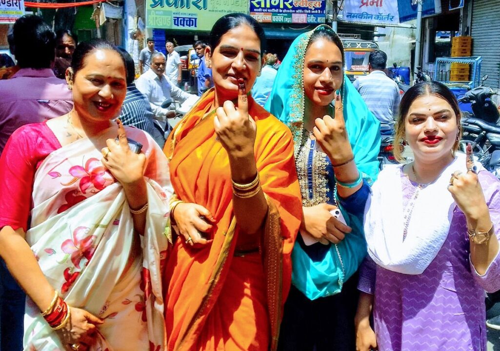 Reservation for transgenders in government jobs! Central and state governments must ensure! Calcutta High Court action!