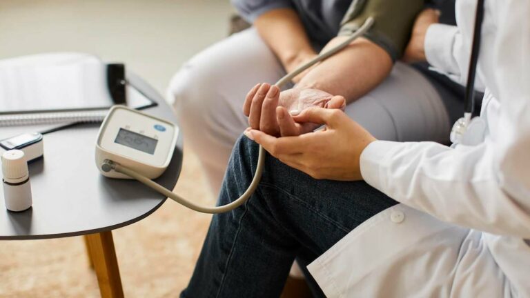 Do you have high blood pressure? Best Ways To Reduce It Without Pills!!