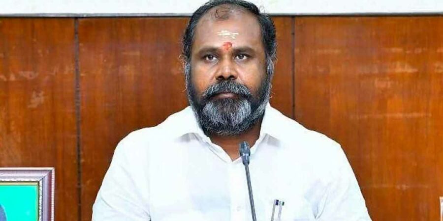 எப்படி இருந்த நான் இப்படி ஆயிட்டேன்! பாஜக குறித்து அதிமுக முன்னாள் அமைச்சர் பேட்டி!