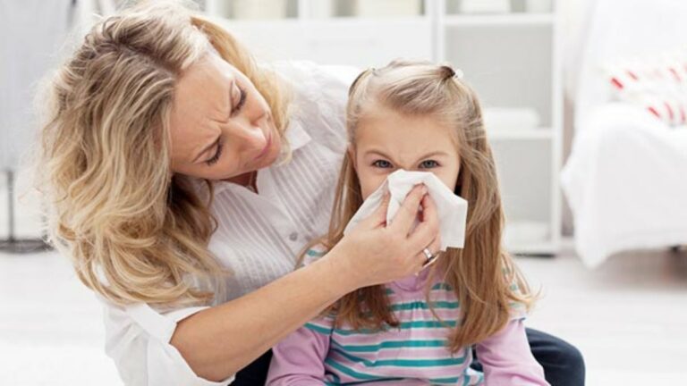 A basil leaf is enough to cut the mucus in the chest of children and come out!!