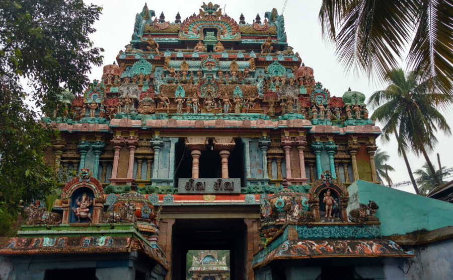 இந்து சமய அறநிலையத்துறையின் மூலம் வேலை வாய்ப்பு!.. விண்ணப்பிக்க  கடைசி தேதி அறிவிப்பு