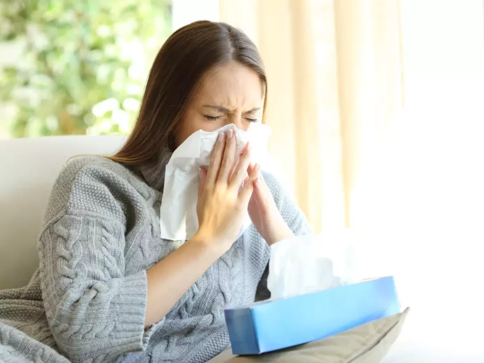 Suffering from chronic sneezing problem? If you put tea in this one flower and drink it, it will be fine!!