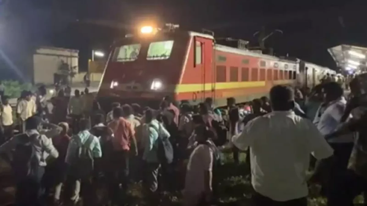 At Tindivanam railway station, a family with a seven-month-old baby got stuck under the train while boarding the train