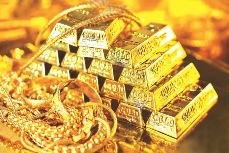 After last week's bullish trend, it has come down a bit today. In Chennai, the price of jewelery gold has fallen by Rs.800 per sawan