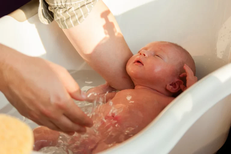 Cancer risk! Don't make this mistake after bathing your baby!!