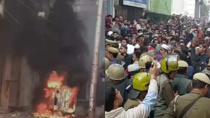 Muslims are protesting against the inspection of Shahi Masjid