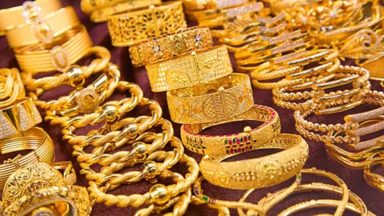 Today, one gram of gold is selling at Rs.7,130